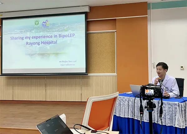 Committed to evidence-based care and anatomical precision.